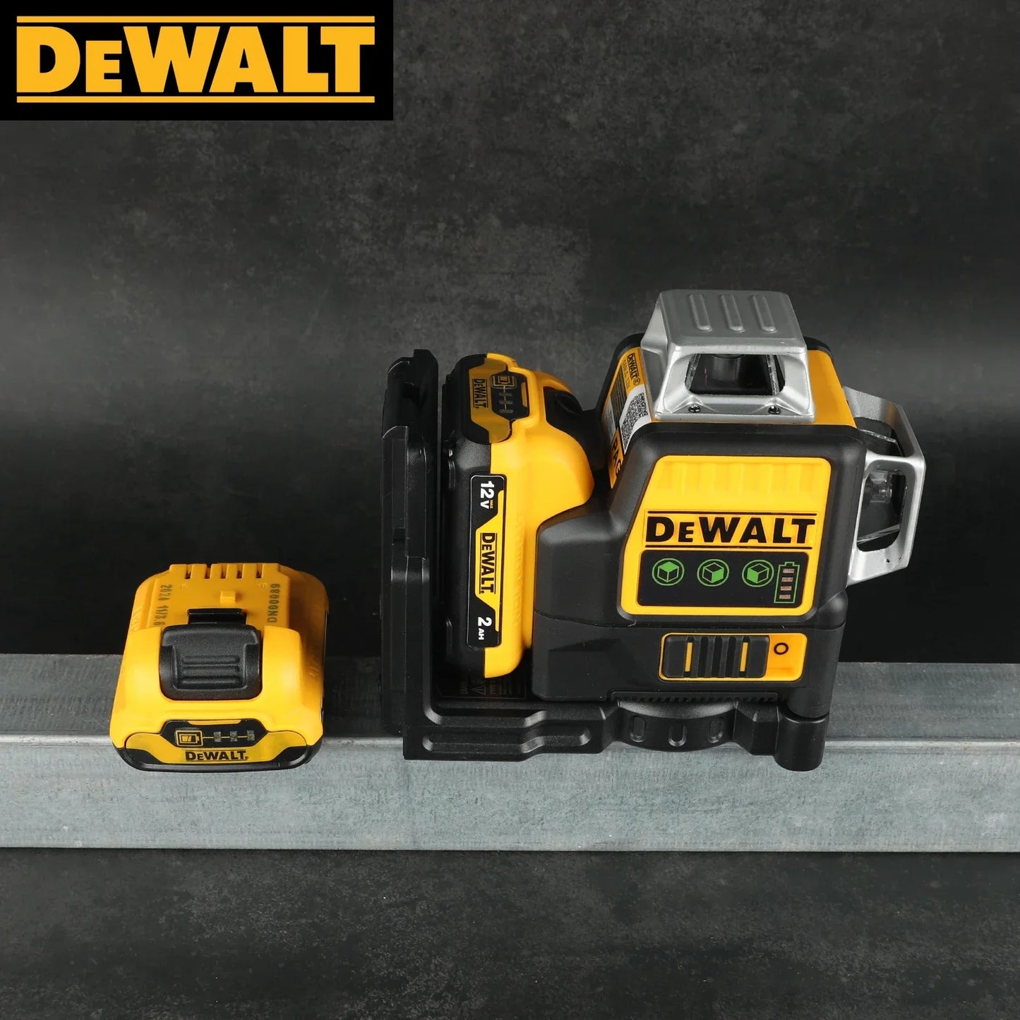 Dewalt DW089LG 3 Sided 360 Degree Laser Level 12 Lines