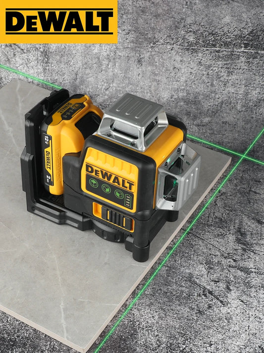 Dewalt DW089LG 3 Sided 360 Degree Laser Level 12 Lines